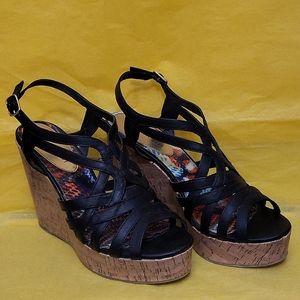 Madden Girl Wedges